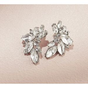 Olive & Piper Porter Cluster Studs